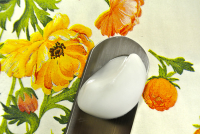 Крем с гидролатом и цветочными маслами Крем с гидролатом и цветочными маслами